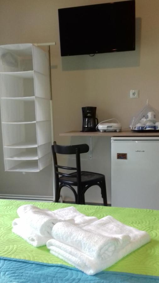 Kostas Family Rooms Σταυρός Εξωτερικό φωτογραφία