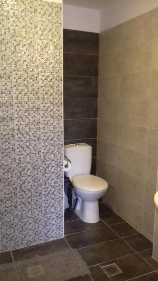 Kostas Family Rooms Σταυρός Εξωτερικό φωτογραφία